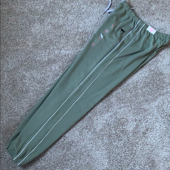 VS Pink campus pant - Picture 7 of 8